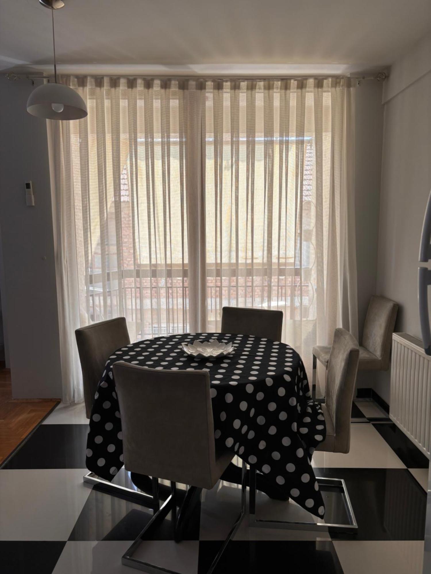 Cozy City Center Apartment 프리즈렌 외부 사진