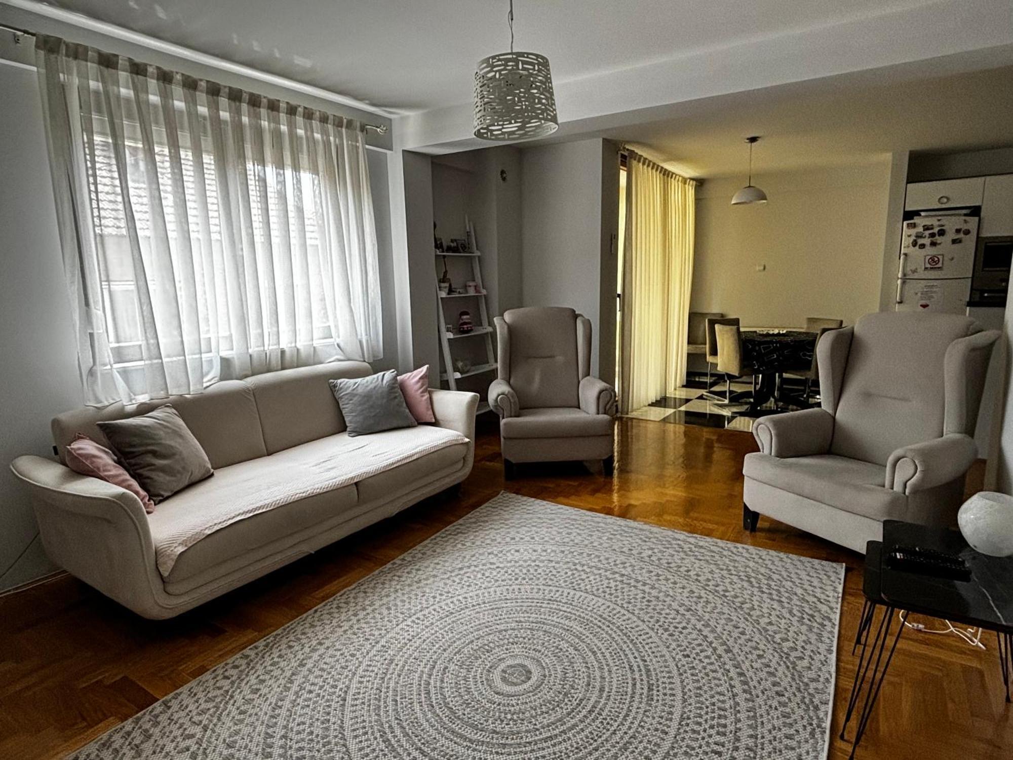 Cozy City Center Apartment 프리즈렌 외부 사진
